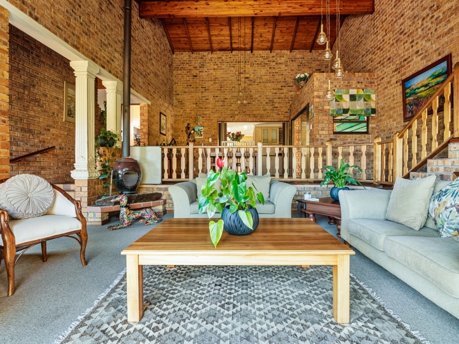 6 Bedroom Property for Sale in The Village Western Cape